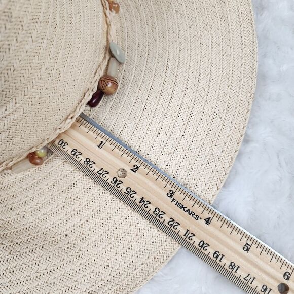 Elegant Cream Sun Hat with Beaded Detail - Picture 5 of 12